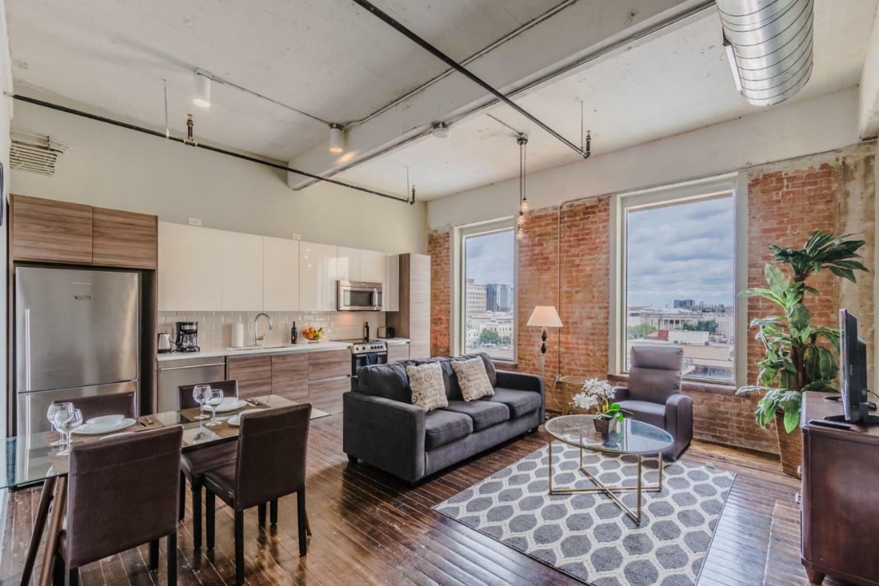 Regal Stays Corporate Apartments - Downtown Далас Екстериор снимка